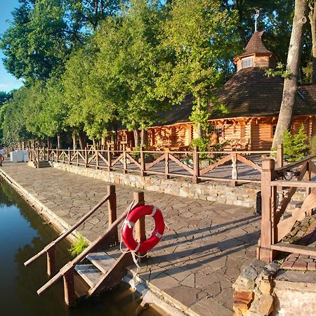 Sherwood Hotel Dolgomostiska Luaran gambar