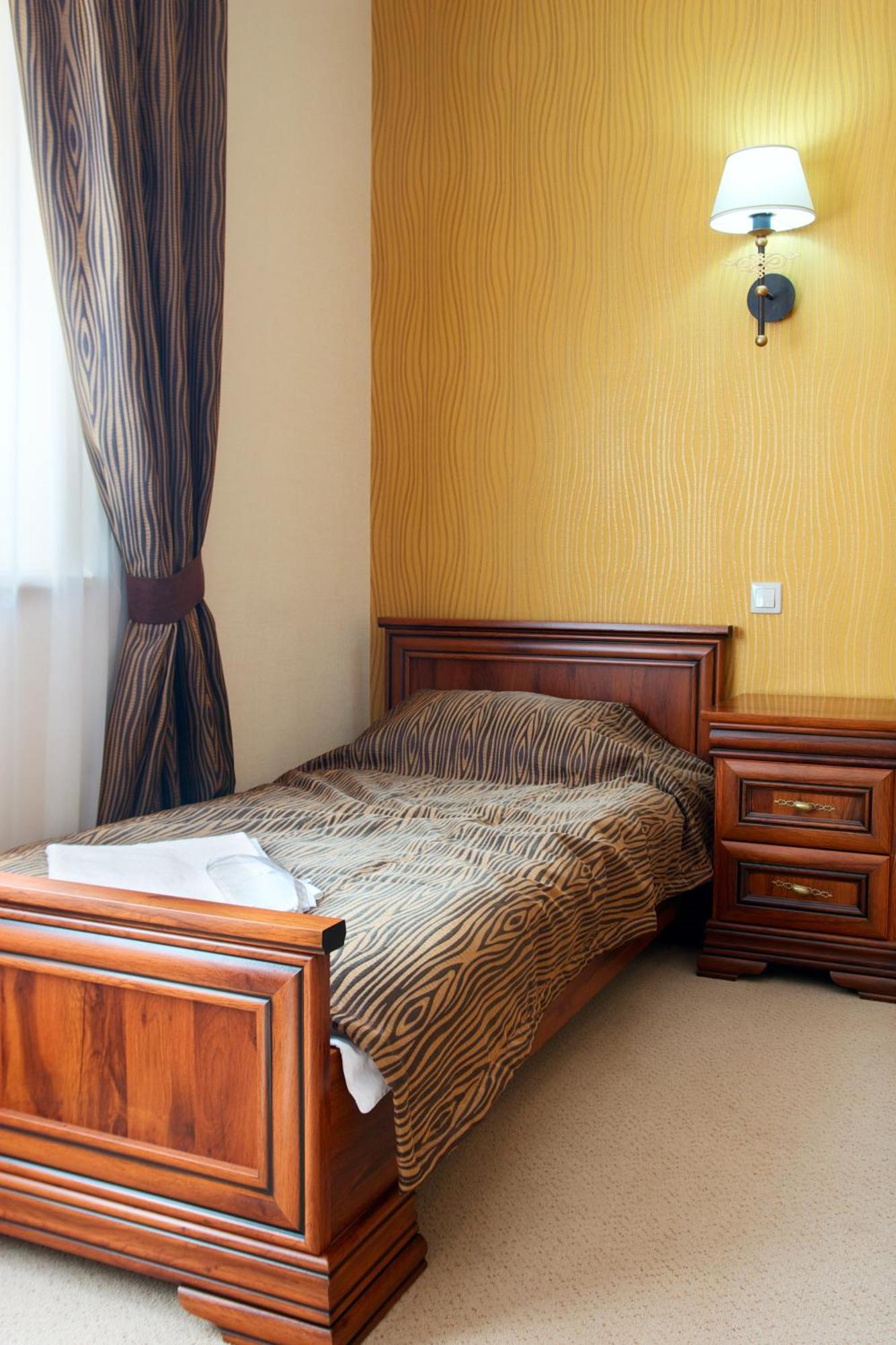 Sherwood Hotel Dolgomostiska Bilik gambar